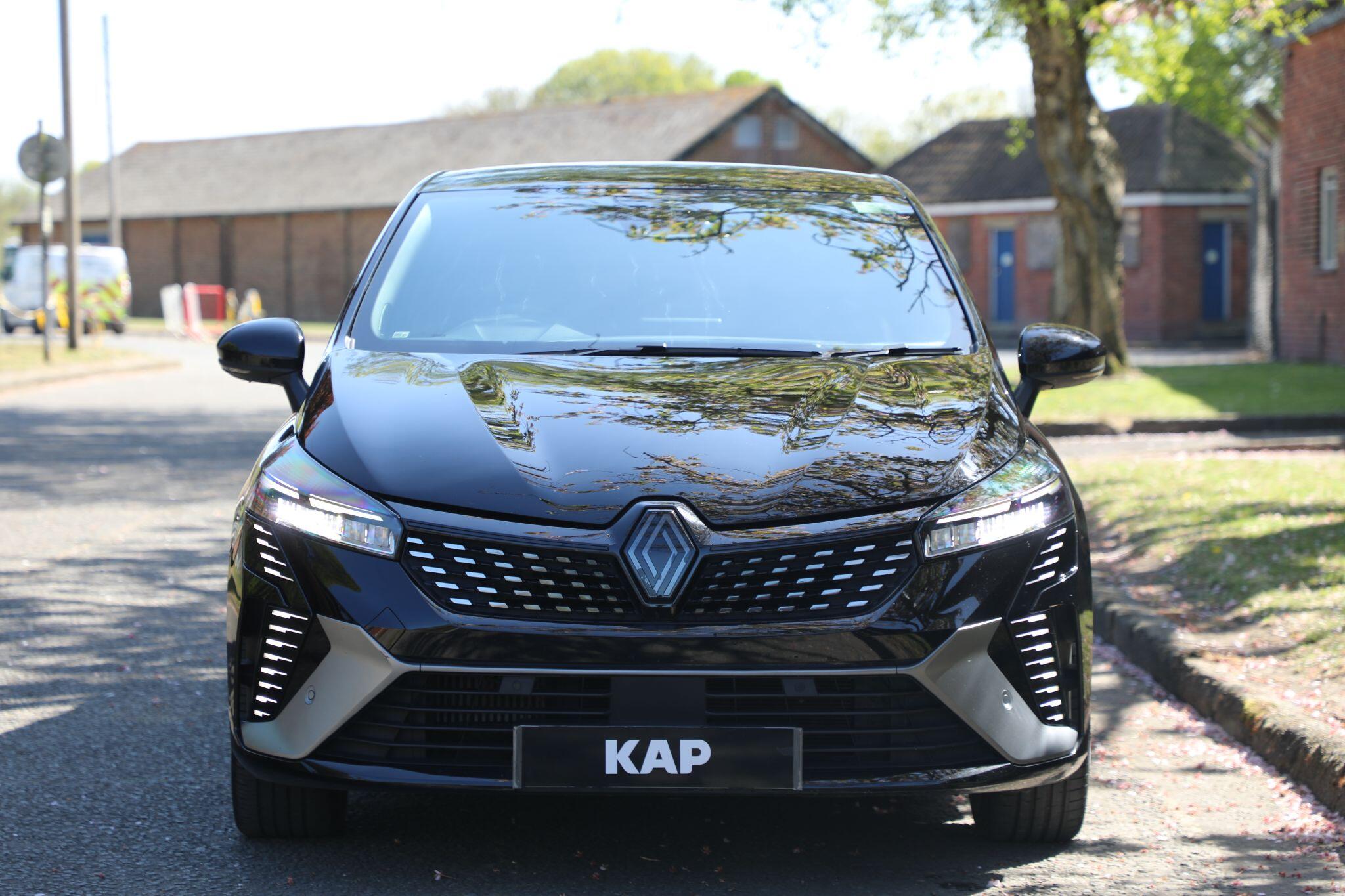 Large vehicle image